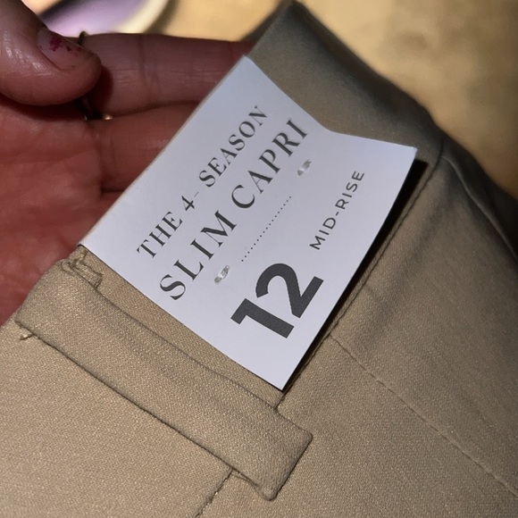 New with Tags Lane Bryant  slim Capri mid-Rise - Picture 6 of 6